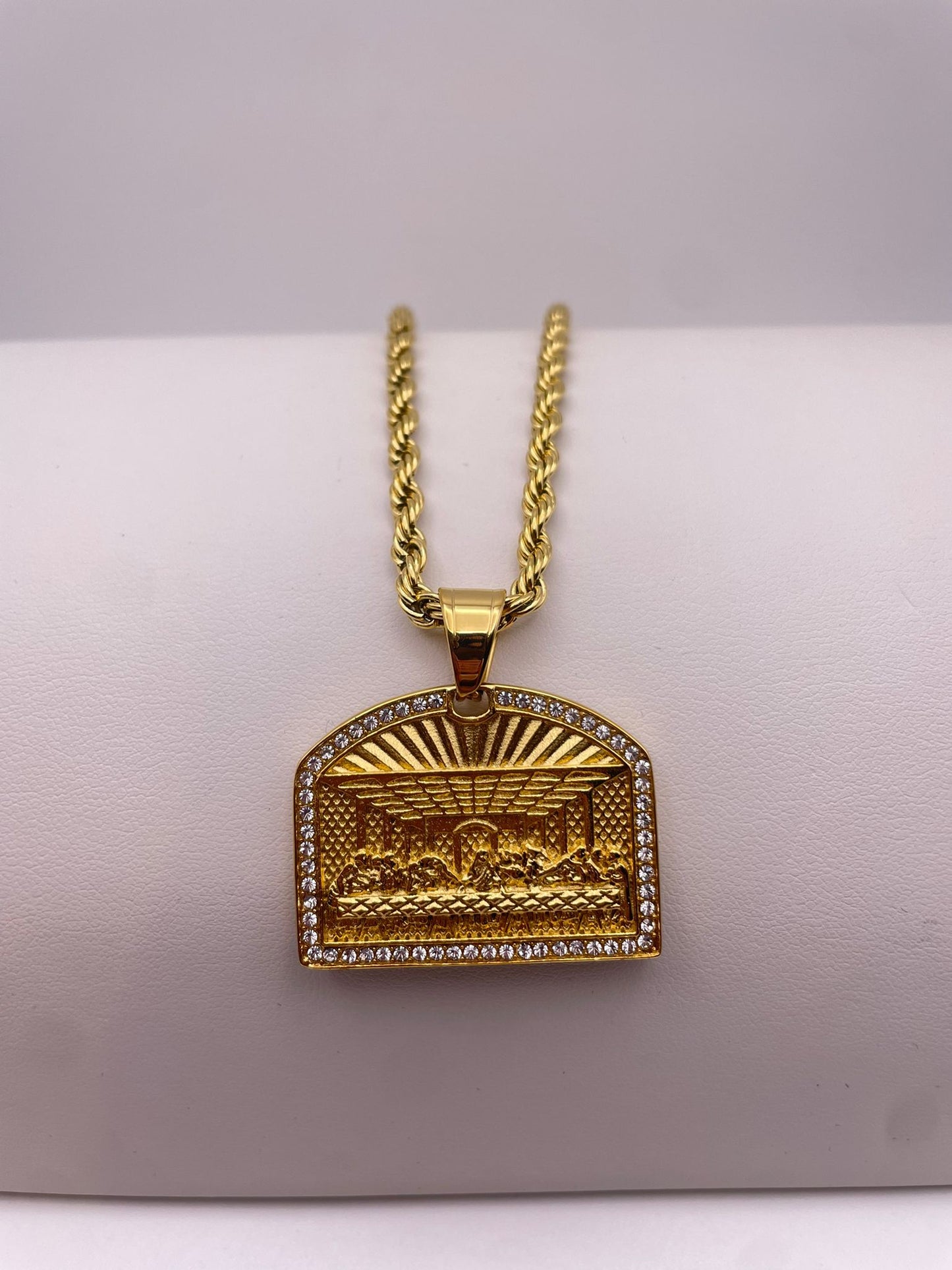 Santa Cena Pendant