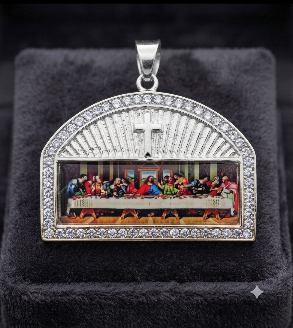 Santa Cena Pendant